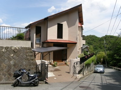 外壁と屋根塗り替えN邸